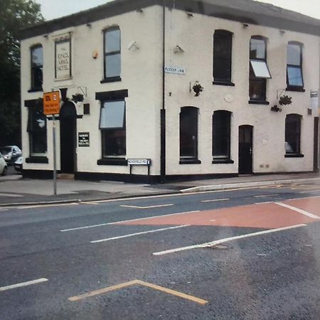 Kings Arms Hotel Farnworth المظهر الخارجي الصورة